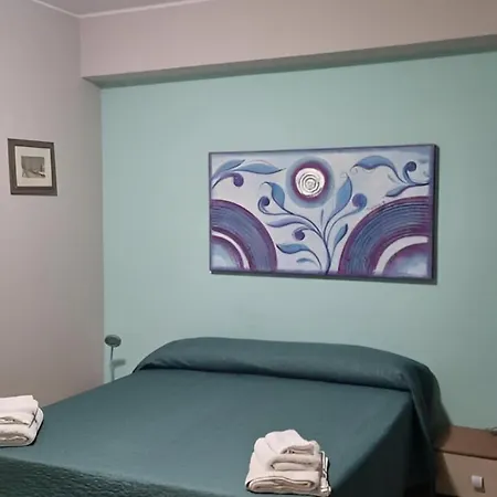 Emmanuel2 Bed and Breakfast 3*